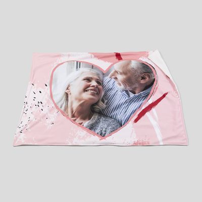 personalized heart blankets online